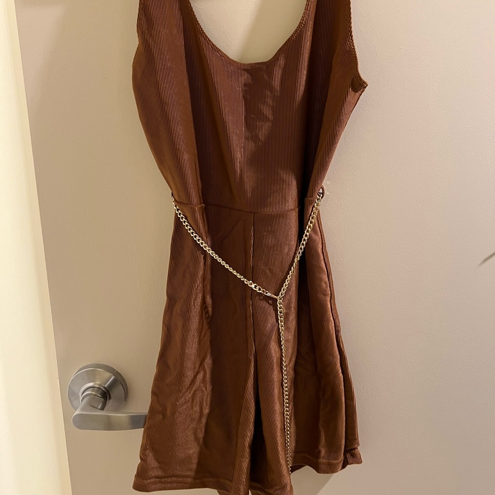 Weworewhat activewear brown jumpsuit with detachable gold chain - size M